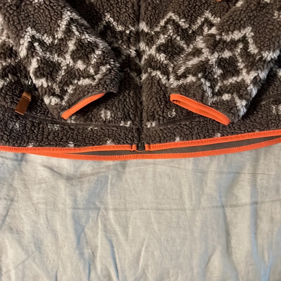 Patagonia Classic Retro-X Jacket - Picture 4 of 8